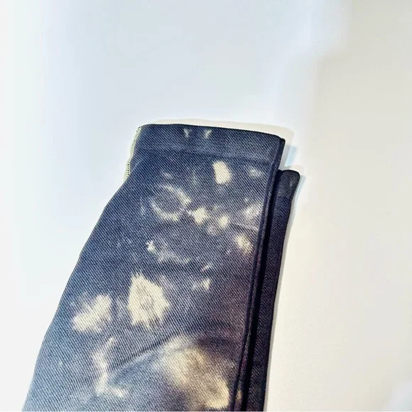 Good American leggings Tie Dye Essentials leggings Golden Olive new women size 0 - Picture 7 of 8